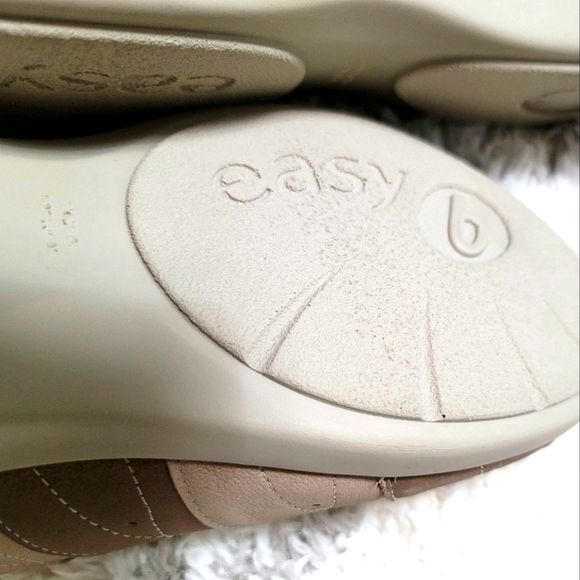 Easy B Taupe Ghillie-Tie Causal Shoes - Picture 6 of 10